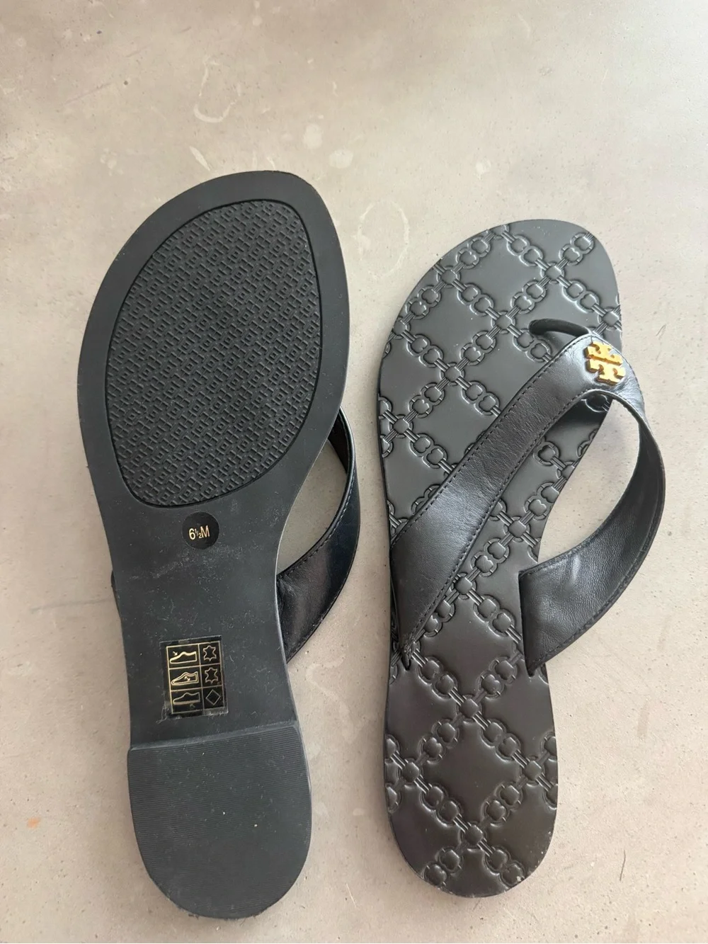 Tory Burch Black Leather Thong Sandals with Gold Logo